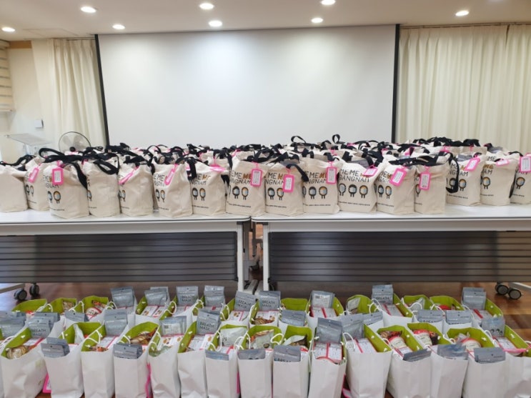 어버이날 맞이 노쿡백 물품포장 어버이날 맞이 노쿡백 물품포장