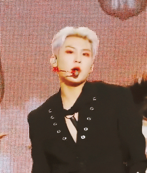 AB6IX(에이비식스) 박우진 쇼음악중심 '감아' 청량 섹시 움짤 모음! AB6IX(에이비식스) 박우진 쇼음악중심 '감아' 청량 섹시 움짤 모음!