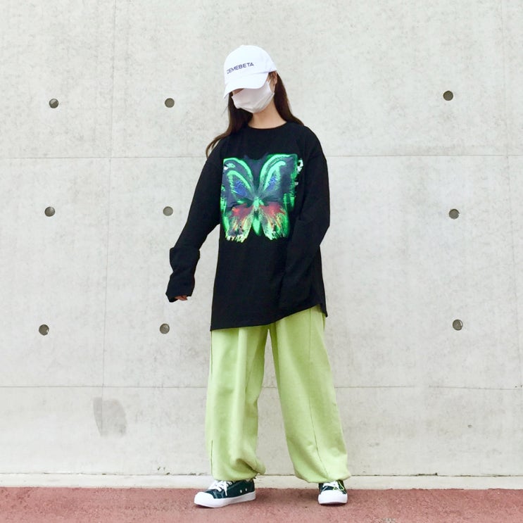  하이파더 어나더랭귀지 아이템으로 완성한 2021 스트릿 봄 패션:-)