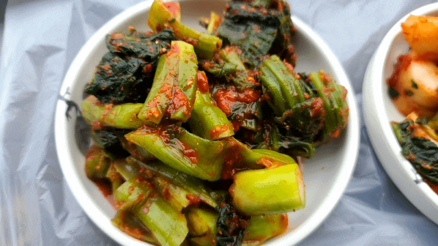  여수 돌산 갓김치 맛이 끝내줍니다!