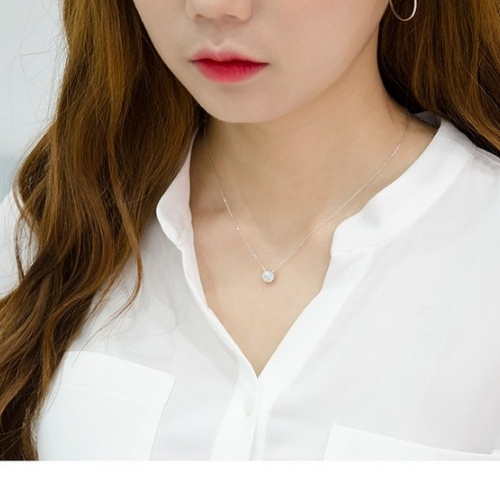 잘나가는 제니블링 심플 다이아큐빅 목걸이 ··· 잘나가는 제니블링 심플 다이아큐빅 목걸이 ···