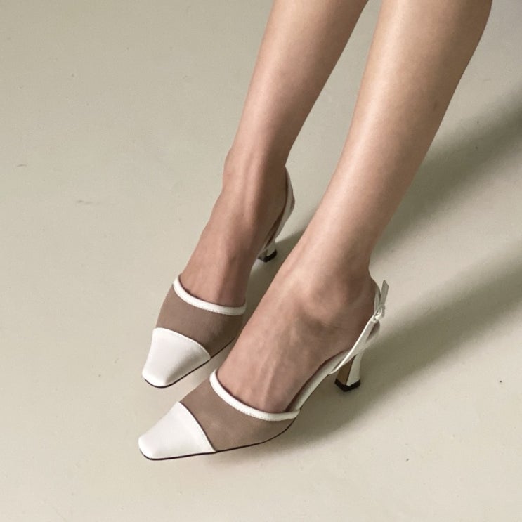 리뷰가 좋은 슬림 스퀘어 배색 투톤 슬링백 미들힐 6.5cm ··· 리뷰가 좋은 슬림 스퀘어 배색 투톤 슬링백 미들힐 6.5cm ···