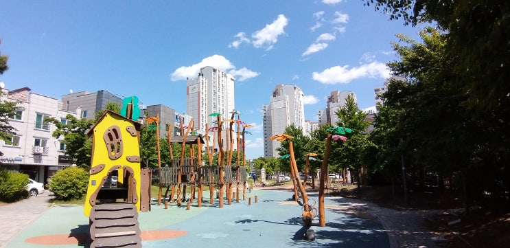  [오늘일기] 토요일날 시골 내려갈때는 미세먼지가 많았는데 오늘은 화창해서 너무 좋다.