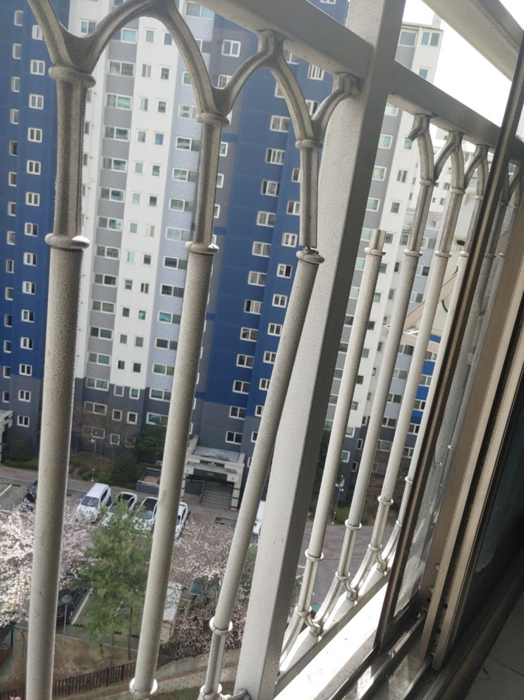  남양주 출장용접 아파트 베란다 주물 난간수리 보수작업