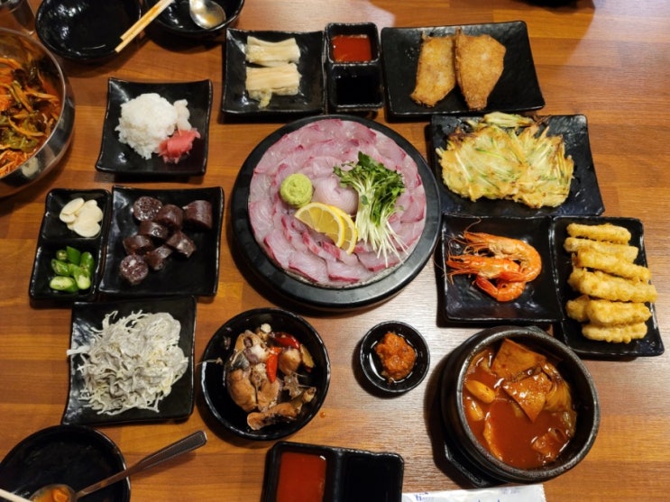  달서구 횟집 만덕횟집 부시리 맛있는 대구 자연산 횟집