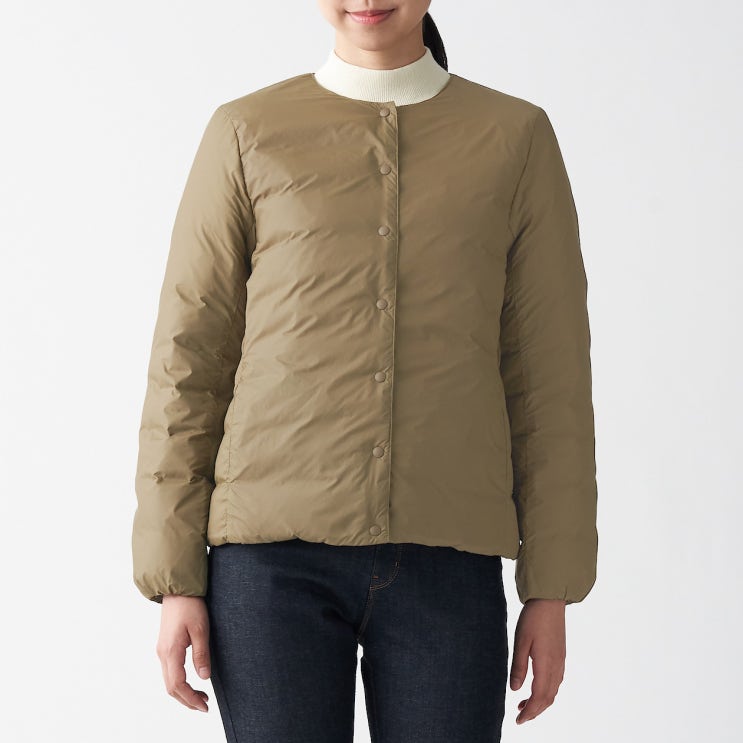 인기 급상승인 무인양품 MUJI 여성 경량 포케터블 다운 재킷 BDC07A0A 좋아요 인기 급상승인 무인양품 MUJI 여성 경량 포케터블 다운 재킷 BDC07A0A 좋아요