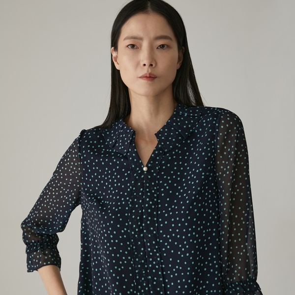 인지도 있는 올리비아로렌 도트 블루종 블라우스 VOCNLXM3361 ··· 인지도 있는 올리비아로렌 도트 블루종 블라우스 VOCNLXM3361 ···