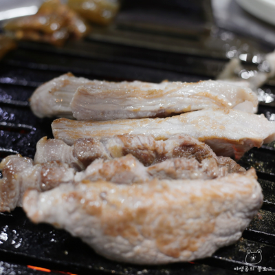  용리단길 용산역 고기집 대표하는 마라돈왕주먹고기