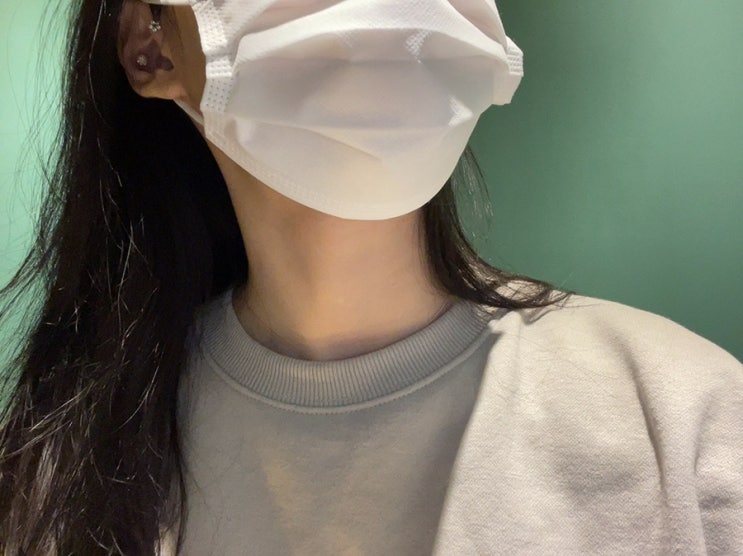  목주름관리법 / 여의도피부과에서 울쎄라토스 목주름레이저와 유스필로 가로목주름 제거한 후기