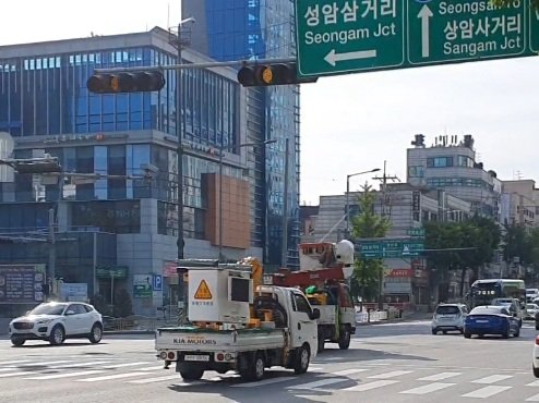 "98초만 기다렸다면…" 박신영 前아나의 '노란불 직진' 비극 "98초만 기다렸다면…" 박신영 前아나의 '노란불 직진' 비극