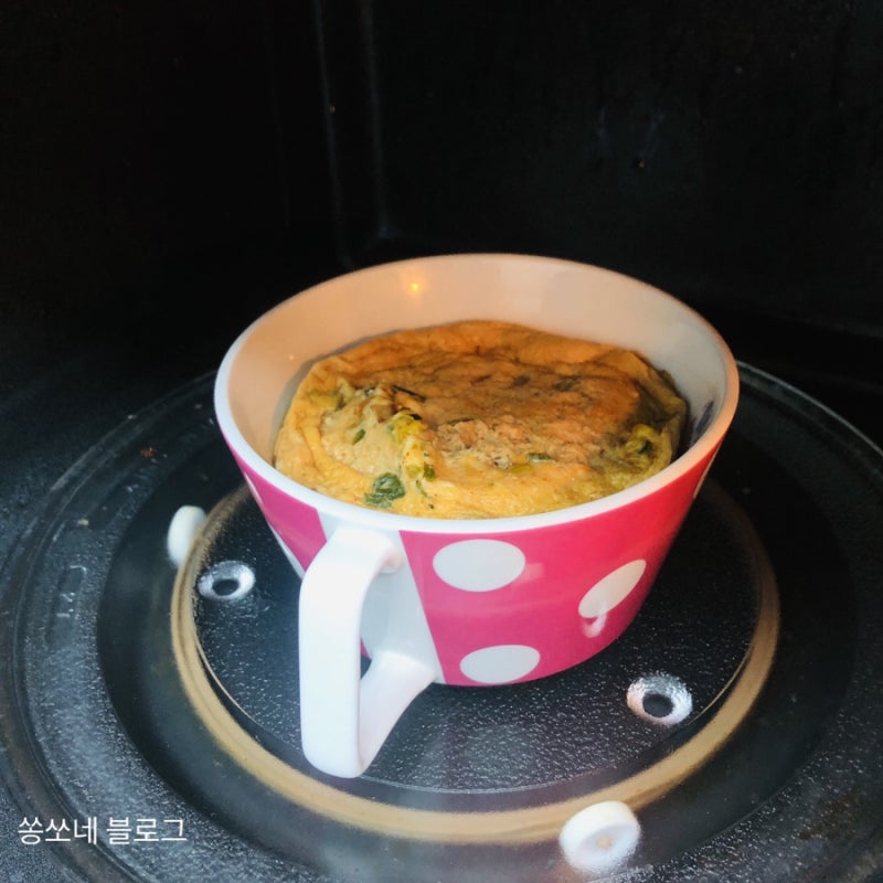 집순이요리] 라면스프 계란찜 초간단 요리(feat. 이시언 해장 라면계란찜)