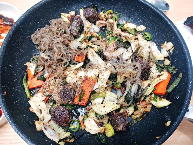 고순대 찰순대로 백순대볶음 만들어먹음 고순대 찰순대로 백순대볶음 만들어먹음