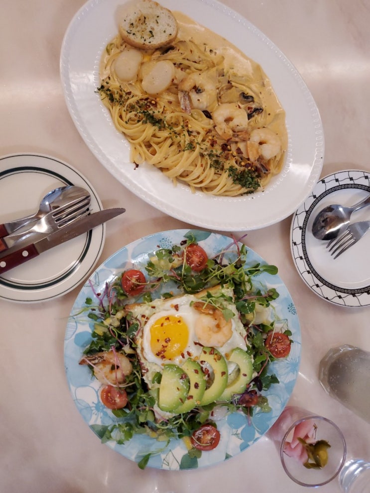  수유 419카페거리 브런치 맛집 반려동물동반가능 카페 멘디