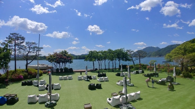 춘천 카페카르페, 재충전하기 딱 좋은 멋진 전경을 가지고 있는 카페!