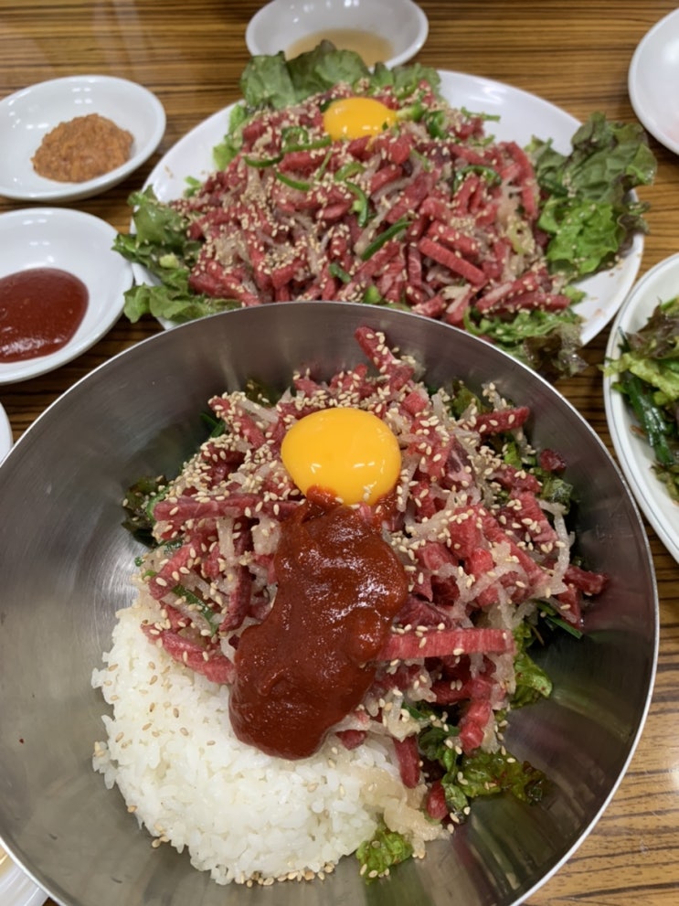  종로 백제정육점 육회+육회비빔밥 [[내돈내산]]