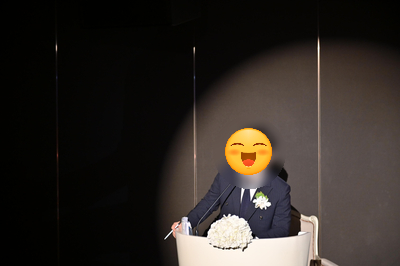  부케: '웨딩데이플라워' 사회자 코사지