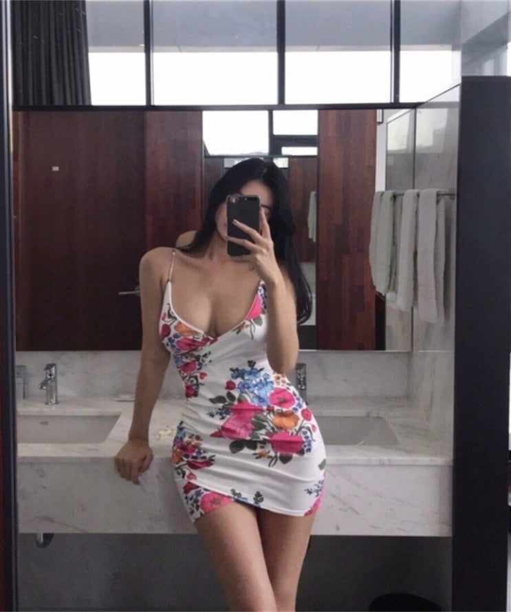  육덕시크 여캠 bj강해현 원피스 란제리 셀카모음