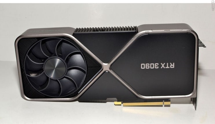  그래픽카드 비교 : RTX 3090 VS RX 6900XT 벤치마크 결과는?