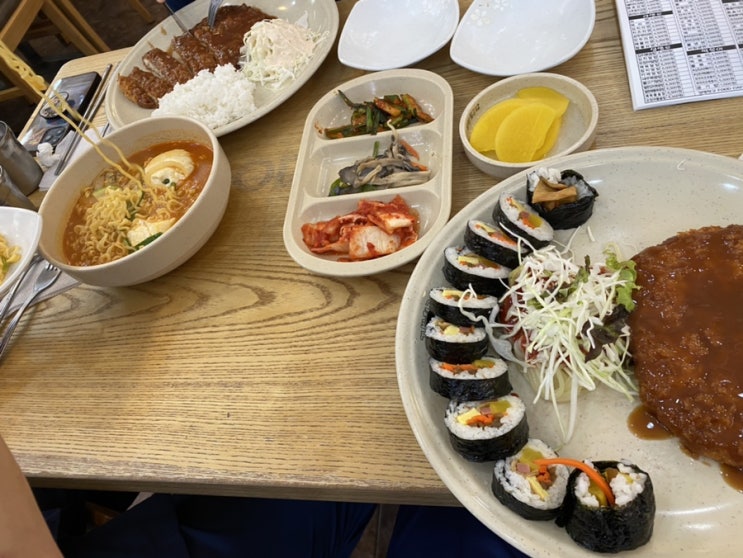  당산 김밥천국 돈까스 순두부라면 스폐셜정식 수유맛집 수유북촌손만두 얼큰만둣국 북촌피냉면 수유한국통닭 수유옛날통닭 당산역점심 당산분식