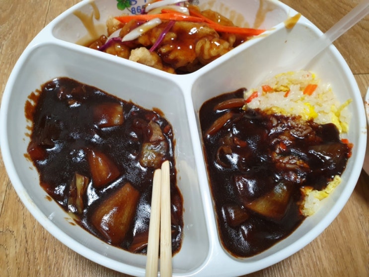  [홍푸차이] 짜장+볶음밥+탕수육 세가지를 한 그릇에 후기