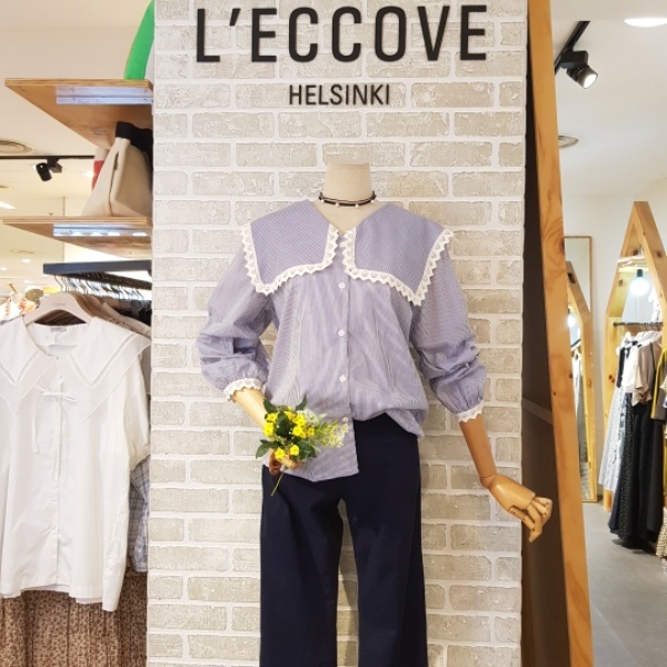 의외로 인기있는 레코브 빅카라 스트라이프 블라우스(LF4109BL036P) 좋아요 의외로 인기있는 레코브 빅카라 스트라이프 블라우스(LF4109BL036P) 좋아요