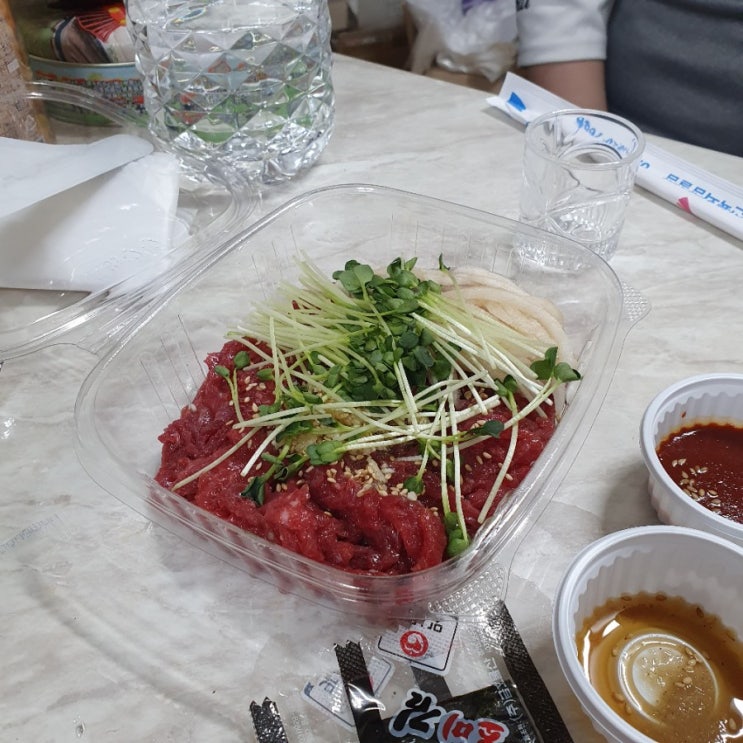  [동네맛집]잠실새내 새마을시장 육회 테이크아웃 전문점 조선육회