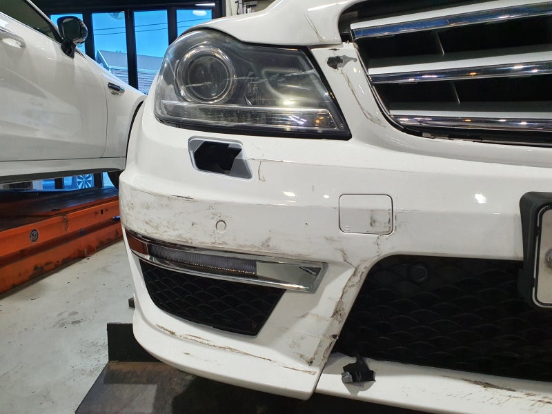 김포 양촌읍 / 사고수리 및 C63 AMG 바디킷 튜닝 / 벤츠 W204 C클래스 아방가르드
