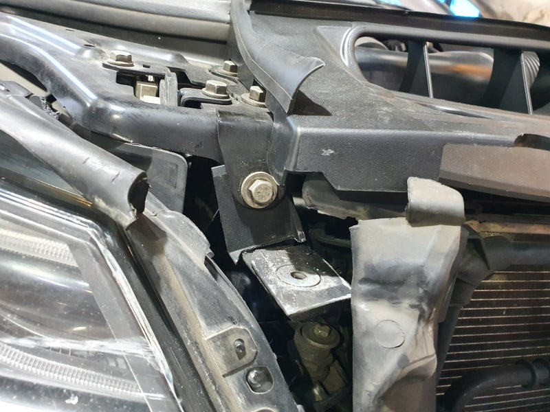 김포 양촌읍 / 사고수리 및 C63 AMG 바디킷 튜닝 / 벤츠 W204 C클래스 아방가르드