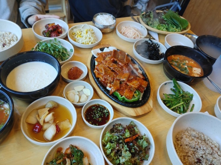  [광명/오리로]보리밥전문점보릿골-광명보건소 뒤,구름산 초입에 있는 맛있는 보리밥전문점.20년 이상 된 광명 맛집.파전도 맛있습니다.