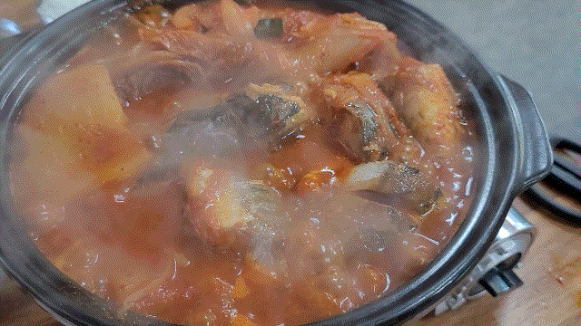  제주도 성산일출봉 고등어쌈밥 간장게장과 먹는 고등어랑 묵은지가 이렇게 맛나나요