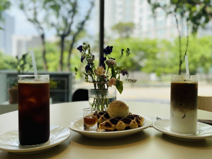 부천 소사역 근처 크로플 맛집 추천, 플라워 카페 오시아