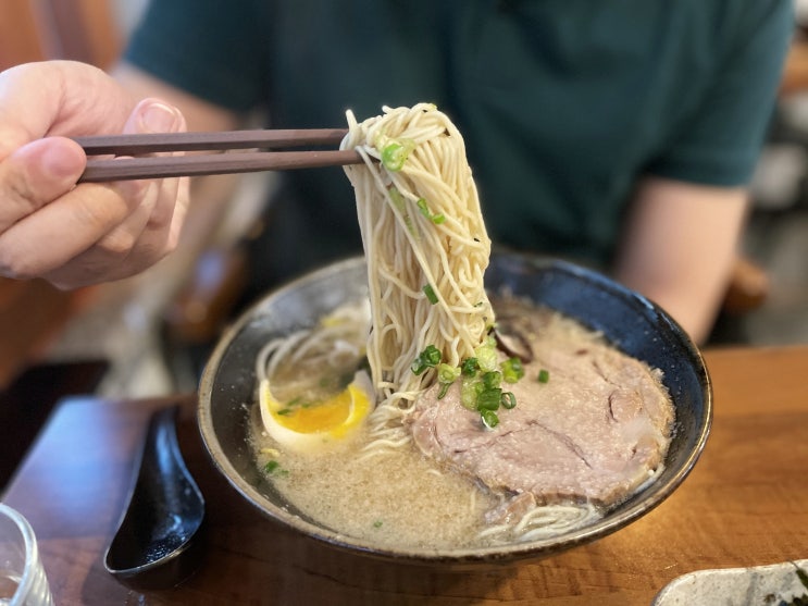  학동역 일본라멘집 <히로야> 국물이 아주 찐해요