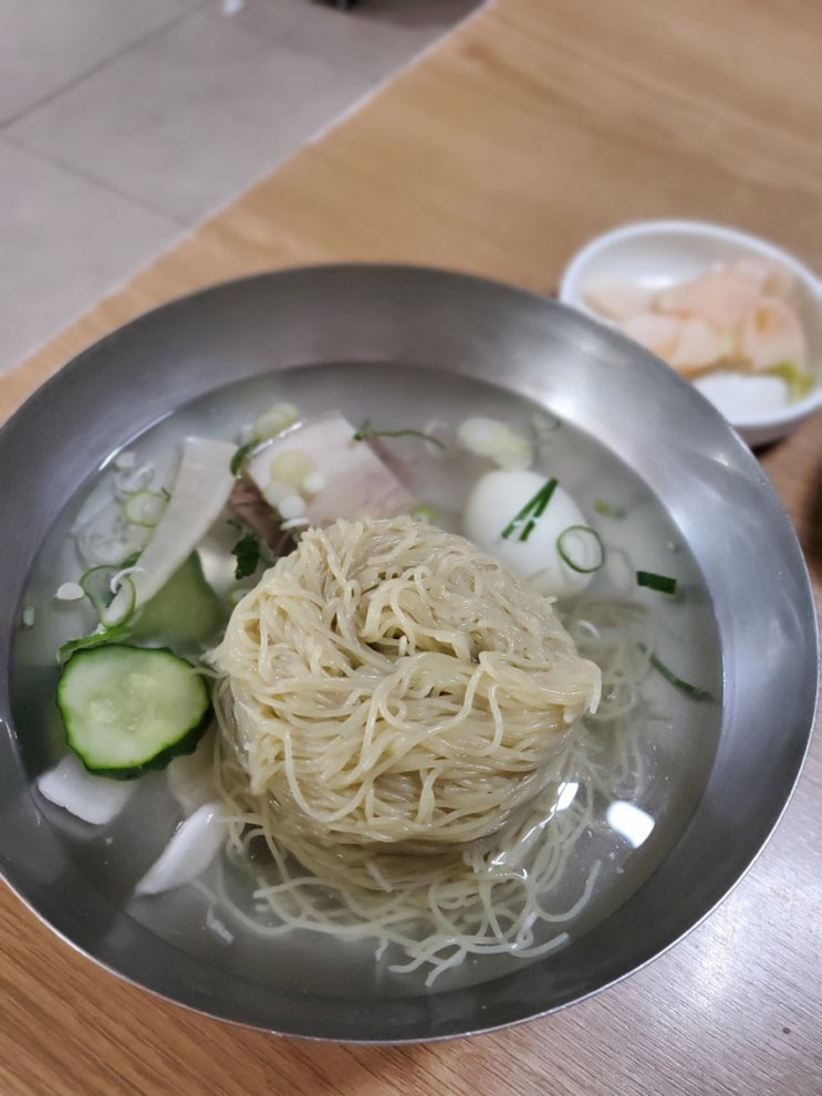 미슐랭 빕구르망 진미평양냉면 강남 평양냉면 맛집