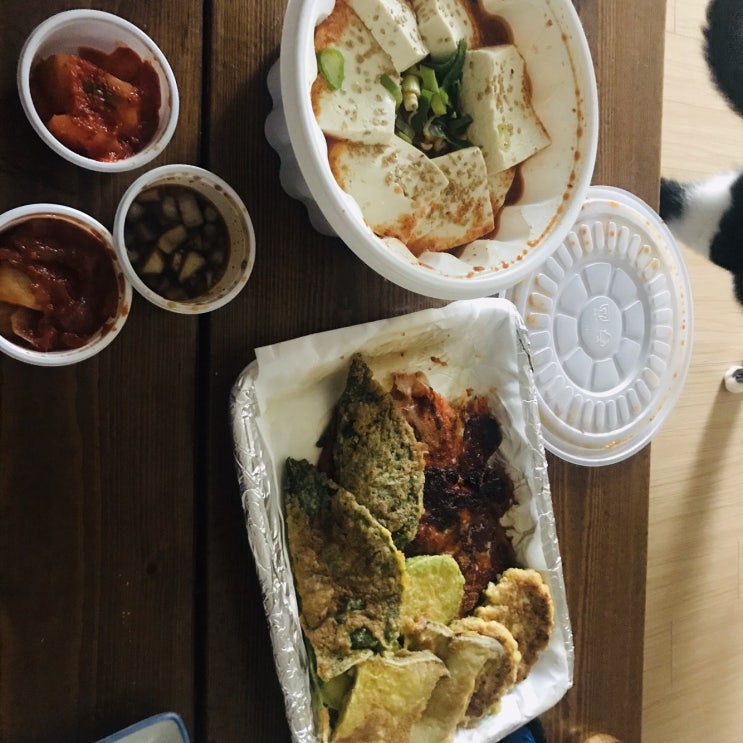  노은동 야식 [동경주막 노은본점] 전 + 두부김치 제육