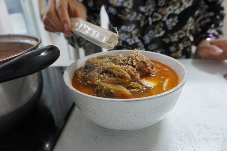  전국감자탕택배가 가능한 창원감자탕밀키트 "바든감자탕"