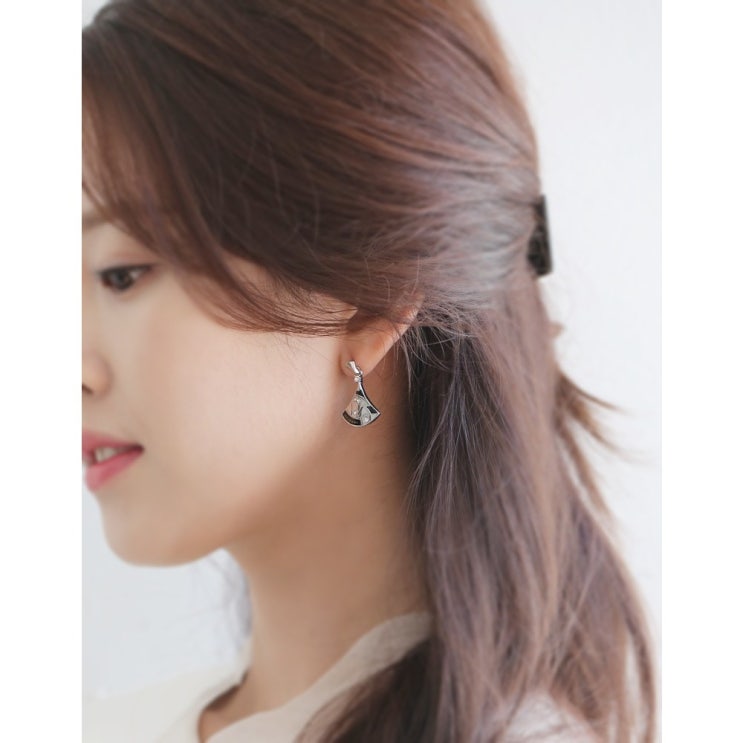 선택고민 해결 코코드메르 이민정 김희애 불가리귀걸이 ··· 선택고민 해결 코코드메르 이민정 김희애 불가리귀걸이 ···