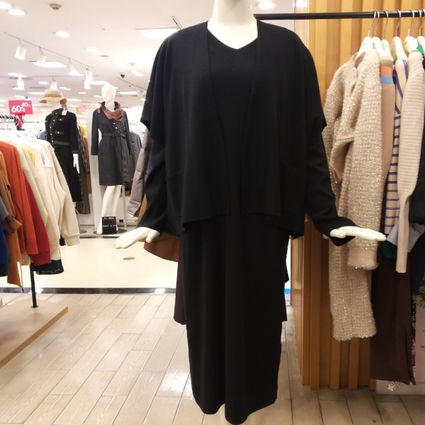 인기있는 티렌 L204PWKA76 니트루즈핏 롱 원피스가디건세트 ··· 인기있는 티렌 L204PWKA76 니트루즈핏 롱 원피스가디건세트 ···