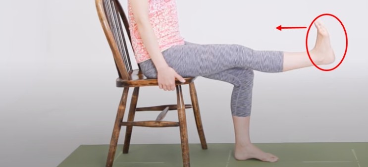 슬개골 연골연화증 운동- 사무실에서 앉아서 하는 무릎 스트레칭(도구없이)