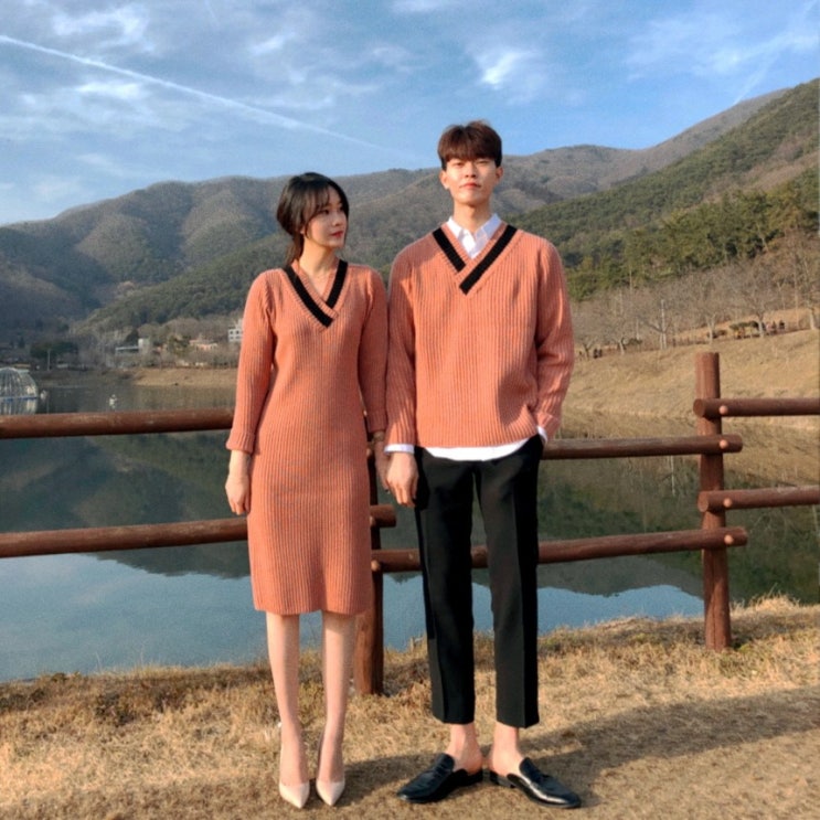 리뷰가 좋은 커플룩 시밀러룩 브이넥 롱 니트 원피스 추천해요 리뷰가 좋은 커플룩 시밀러룩 브이넥 롱 니트 원피스 추천해요