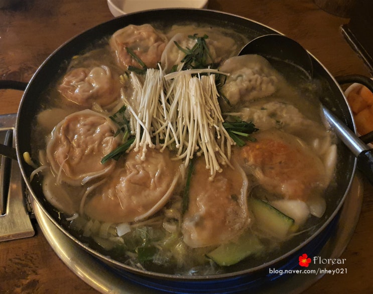 모란맛집 10년 넘은 단골집 객주이모 만두전골 굿 모란맛집 10년 넘은 단골집 객주이모 만두전골 굿