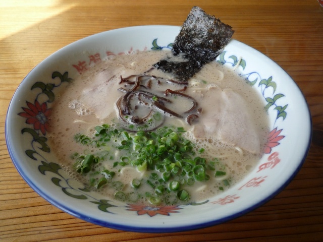  사가현 쿠이도라쿠 "食道楽" 라멘