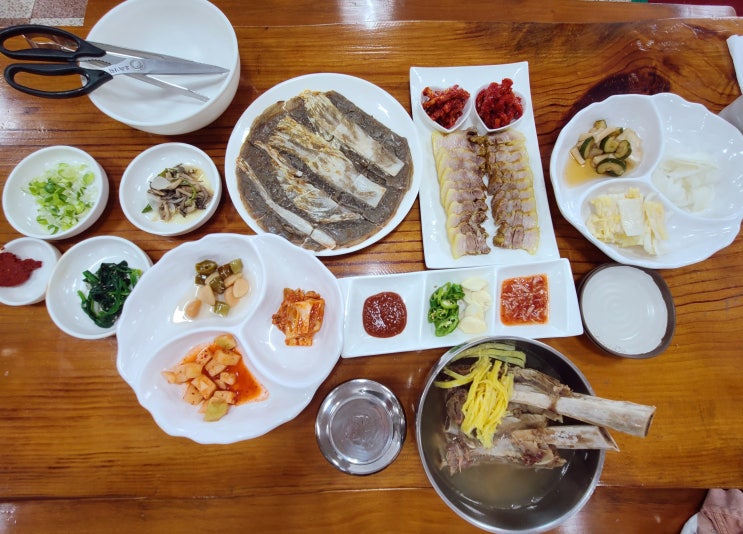  [동해항 맛집] 수육과 갈비탕이 끝내주는 독립로식당