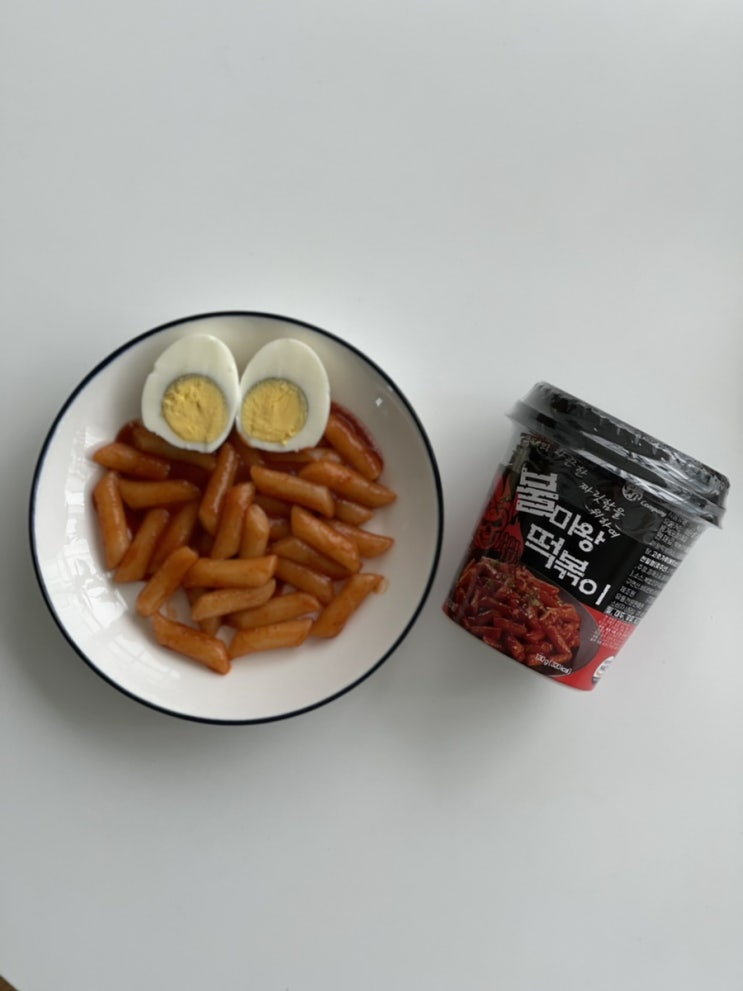  불마왕컵떡볶이 유튜버가 초이스한 맛있는 편의점 매운 떡볶이 어디까지 먹어봤니