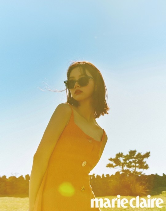  봄 만난 혜리 B컷도 러블리 그 자체 화보