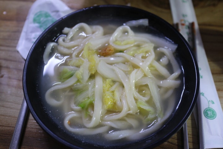 돌다리보쌈칼국수 이미지