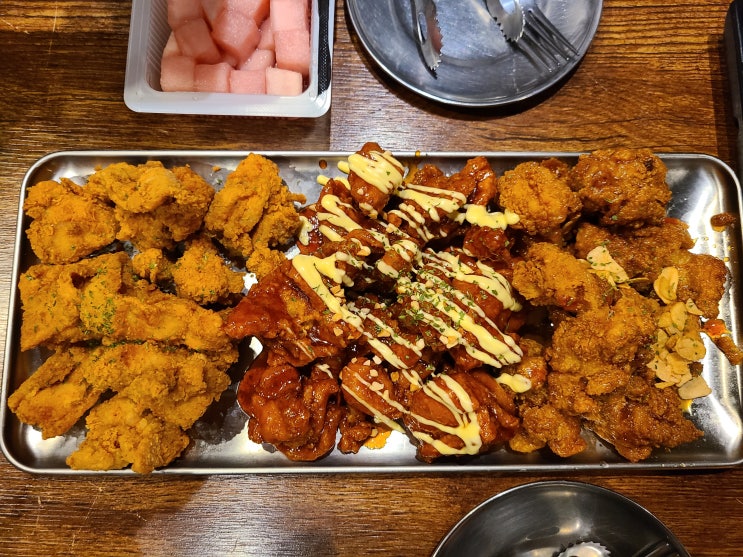  철인7호치킨 돈쭐난 홍대 치킨집 뒤늦게 먹은 후기