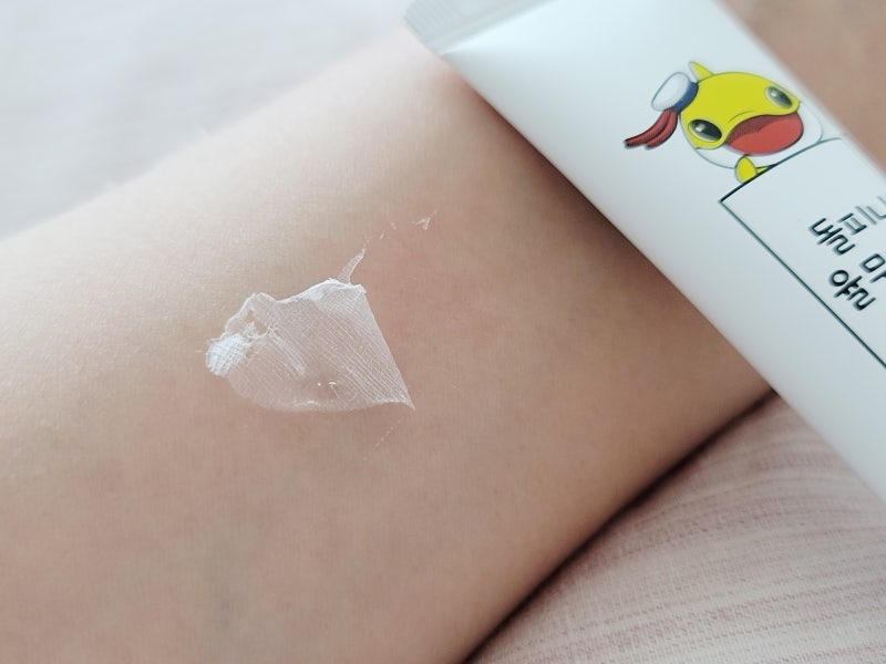 아기 물사마귀 간편하게 촥! 율무 패치 붙여요