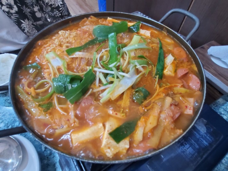  거제고현 맛집 부대찌개 전문점 서울식당