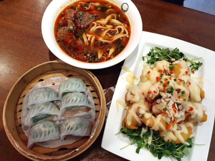 신촌 가성비 맛집 청화원에서 대만우육면, 딤섬, 크림새우 신촌 가성비 맛집 청화원에서 대만우육면, 딤섬, 크림새우