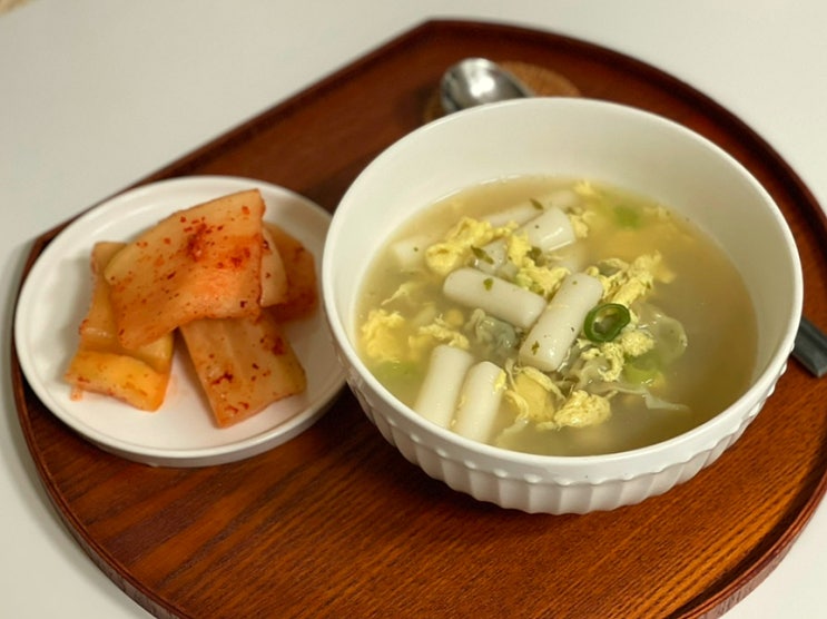  섞박지 석박지깍두기 맛있는 김치는 더단지푸드가 정답입니다